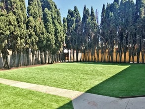 Beautiful Spanish-Style Building close to ... in Long Beach, CA - Foto de edificio - Building Photo