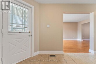 1936 Longman Crescent in Ottawa, ON - Building Photo - Building Photo