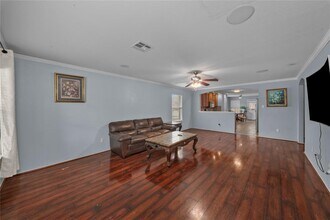 111 Lynn Crest Bend in Buda, TX - Building Photo - Building Photo