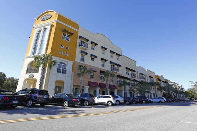 Oldsmar Galleria in Oldsmar, FL - Foto de edificio - Building Photo