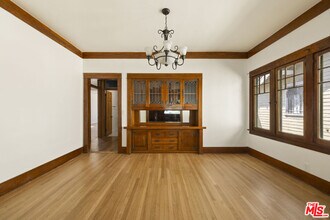 3633 3rd Ave in Los Angeles, CA - Building Photo - Building Photo