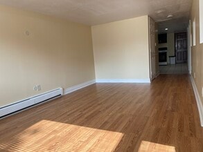 6125 S Kilpatrick Ave, Unit 1G in Chicago, IL - Building Photo - Building Photo