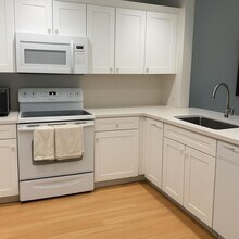 1227 Commonwealth Cir in Naples, FL - Building Photo - Building Photo