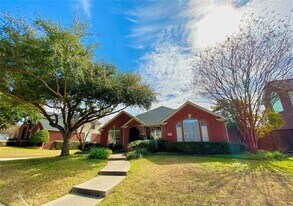 3224 Heatherbrook Dr in Plano, TX - Building Photo
