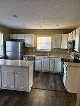 1914 Ray Alexander Dr in Greensboro, NC - Building Photo - Building Photo