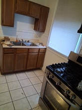 8028 S Jeffery Blvd in Chicago, IL - Building Photo - Building Photo