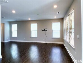 4046 Reunion Creek Pkwy in Apex, NC - Building Photo - Building Photo