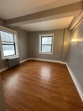 25 N Harrison St in East Orange, NJ - Building Photo - Building Photo