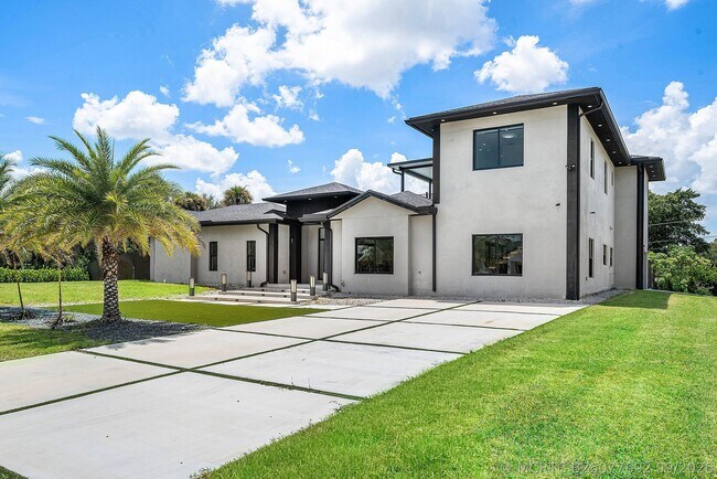 property at 641 Marshall Rd