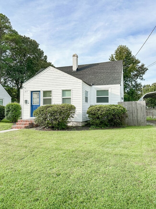211 Pennington Blvd
