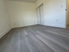 7875 Glencoe Drive in Huntington Beach, CA - Building Photo - Building Photo