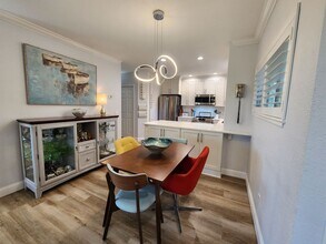 1800 The Greens Way in Jacksonville Beach, FL - Building Photo - Building Photo