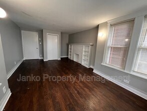 8137 S Evans Ave in Chicago, IL - Building Photo - Building Photo