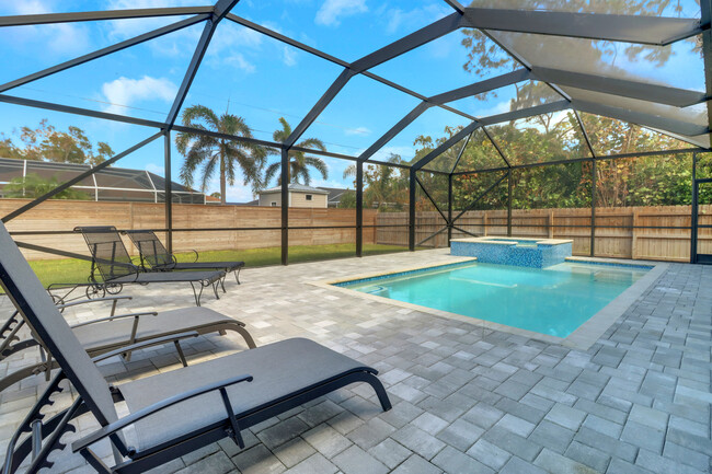property at 4610 Catalina Ln