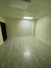 140 N Adams St, Unit 16P in Eagle Pass, TX - Building Photo - Building Photo