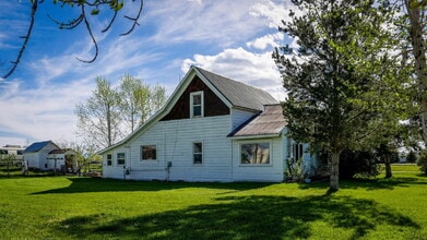 4660 Thorpe Rd in Belgrade, MT - Building Photo - Building Photo