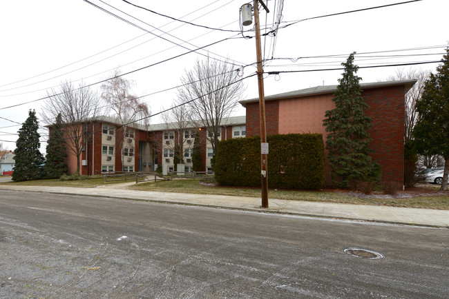 Sterry Street Apartments in Pawtucket, RI - Building Photo - Building Photo