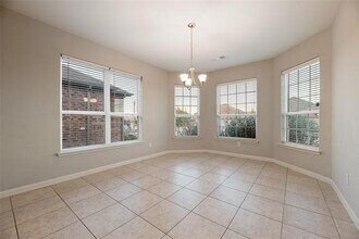 4829 Beaver Creek Ave in Denton, TX - Building Photo - Building Photo