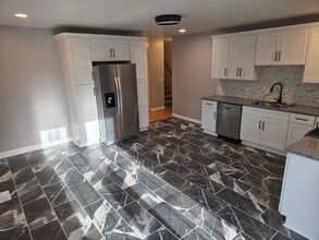 415 Ford St, Unit 415 A in Lexington, NC - Foto de edificio - Building Photo