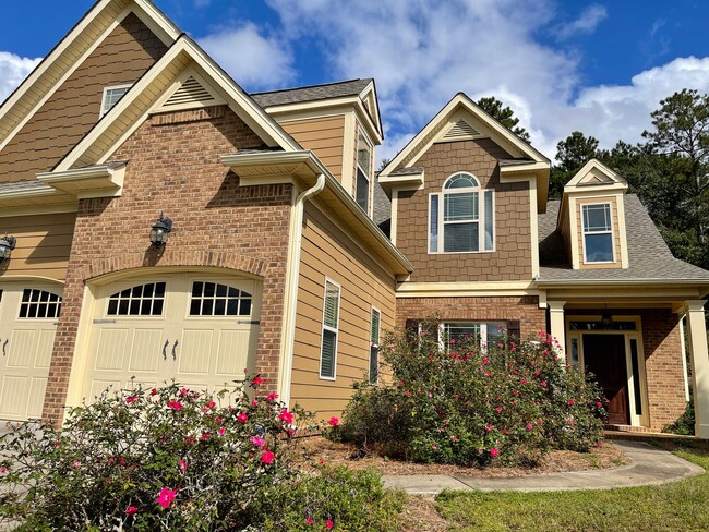 property at 352 Lightness Dr