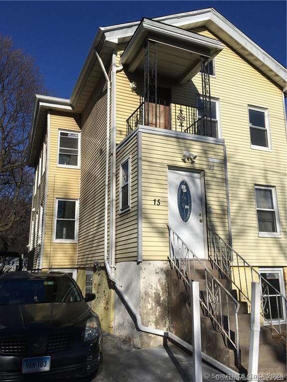 15 Walnut St in New Haven, CT - Building Photo - Building Photo