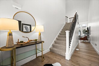 6799 S 700 E in Midvale, UT - Foto de edificio - Building Photo