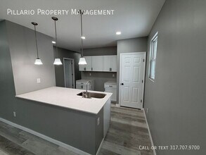 3221 E 38th St in Indianapolis, IN - Building Photo - Building Photo