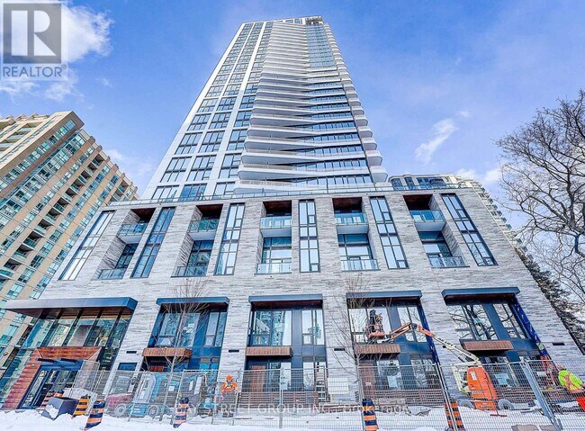 36 Olive Ave in Toronto, ON - Building Photo - Building Photo