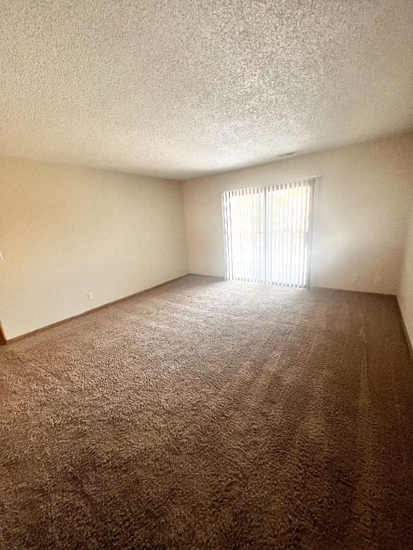 5120 Emerald Dr in Lincoln, NE - Building Photo - Building Photo