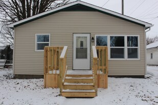 310 E 37th St in Marion, IN - Building Photo