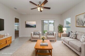 35227 Brienne St in Zephyrhills, FL - Building Photo - Building Photo