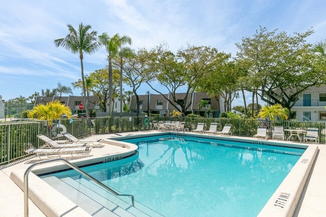 455 Canal Pt N, Unit 1080 in Delray Beach, FL - Building Photo - Building Photo
