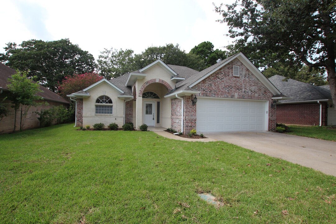 5707 Andover Dr in Tyler, TX - Building Photo