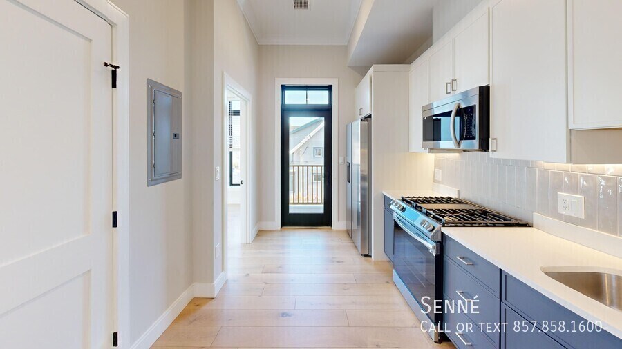 3 Adamson St in Boston, MA - Building Photo