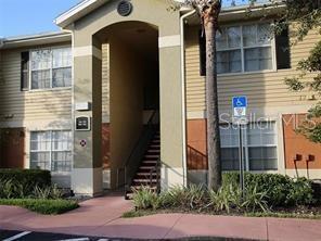 1969 Summer Club Dr in Oviedo, FL - Building Photo