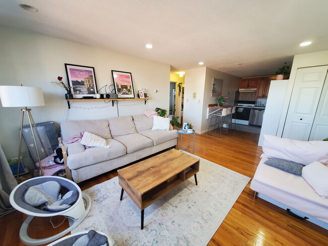 290 Corey Rd in Boston, MA - Building Photo - Building Photo