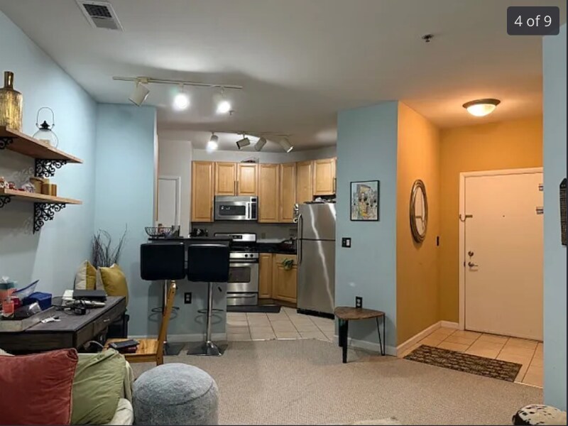 1201 East-West Hwy, Unit 328 in Silver Spring, MD - Building Photo