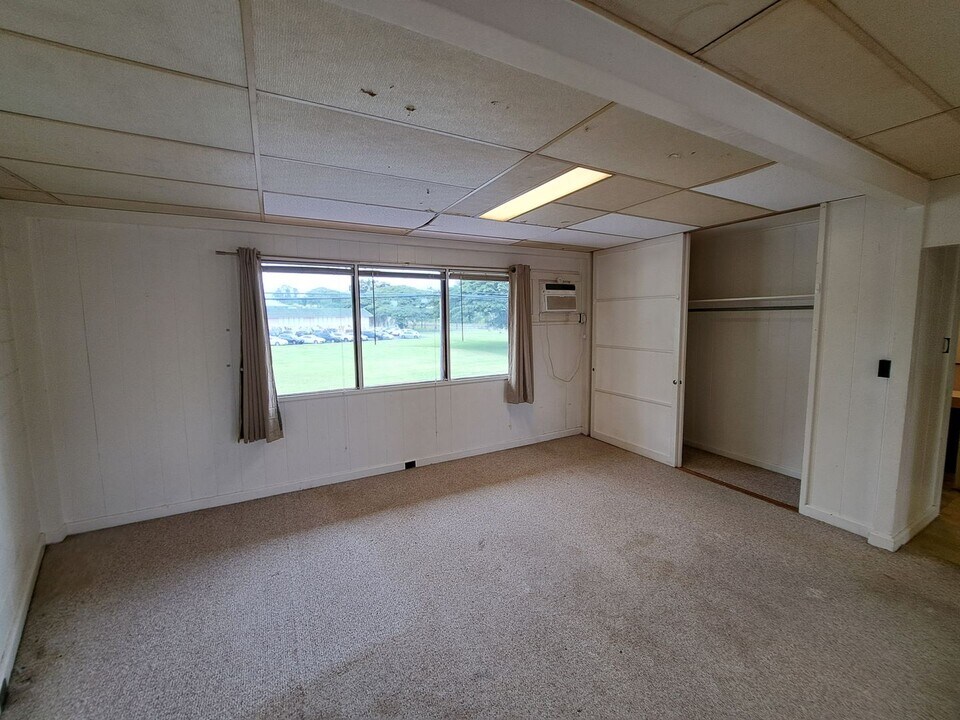 963 Kilauea Ave in Hilo, HI - Building Photo
