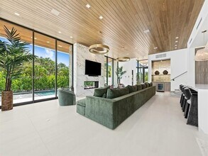 2657 NE 34th St in Fort Lauderdale, FL - Building Photo - Building Photo