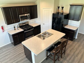 3931 Barnacle Ct in Baytown, TX - Building Photo - Building Photo