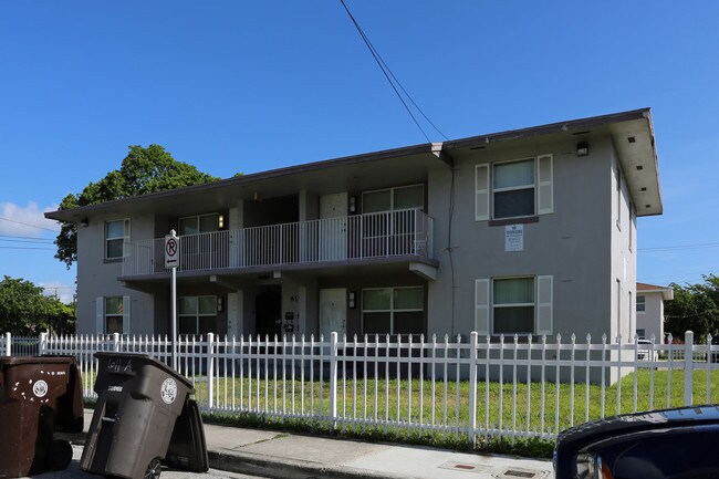 615 22nd St in West Palm Beach, FL - Building Photo - Building Photo