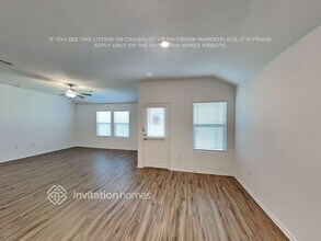 10508 Steinbeck Dr in Austin, TX - Foto de edificio - Building Photo