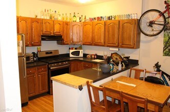 18 S Huntington Ave-Unit -Apt 3 in Boston, MA - Building Photo - Building Photo