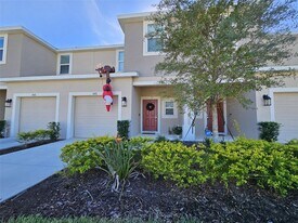 4451 Arlington Ave in St. Cloud, FL - Building Photo