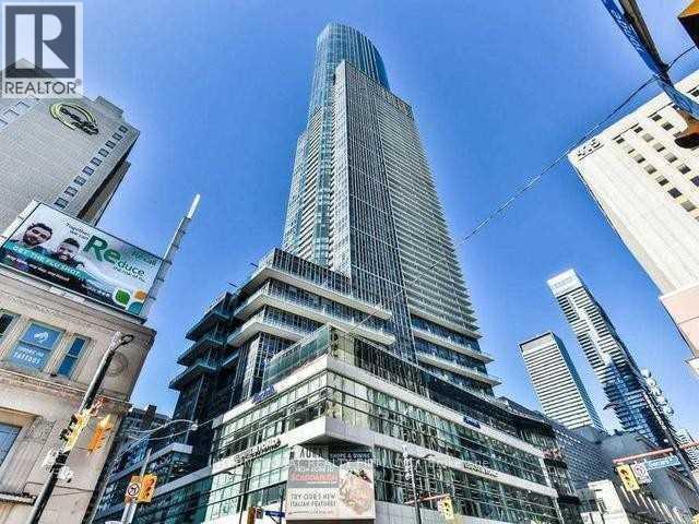 386-3386 Yonge St