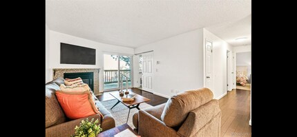 14740 E Kentucky Dr, Unit 733 in Aurora, CO - Foto de edificio - Building Photo