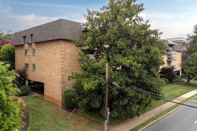 Charlotte House in Charlotte, NC - Building Photo - Building Photo