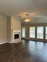 1136 Edgewater Dr in Azle, TX - Building Photo - Building Photo