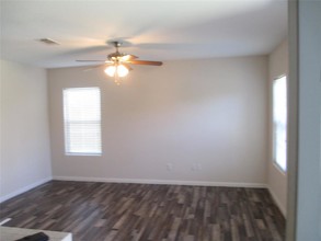 1430 Avenue Q-Unit -17 in Santa Fe, TX - Building Photo - Building Photo