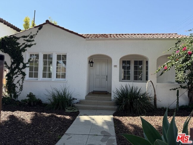 property at 641 N Martel Ave